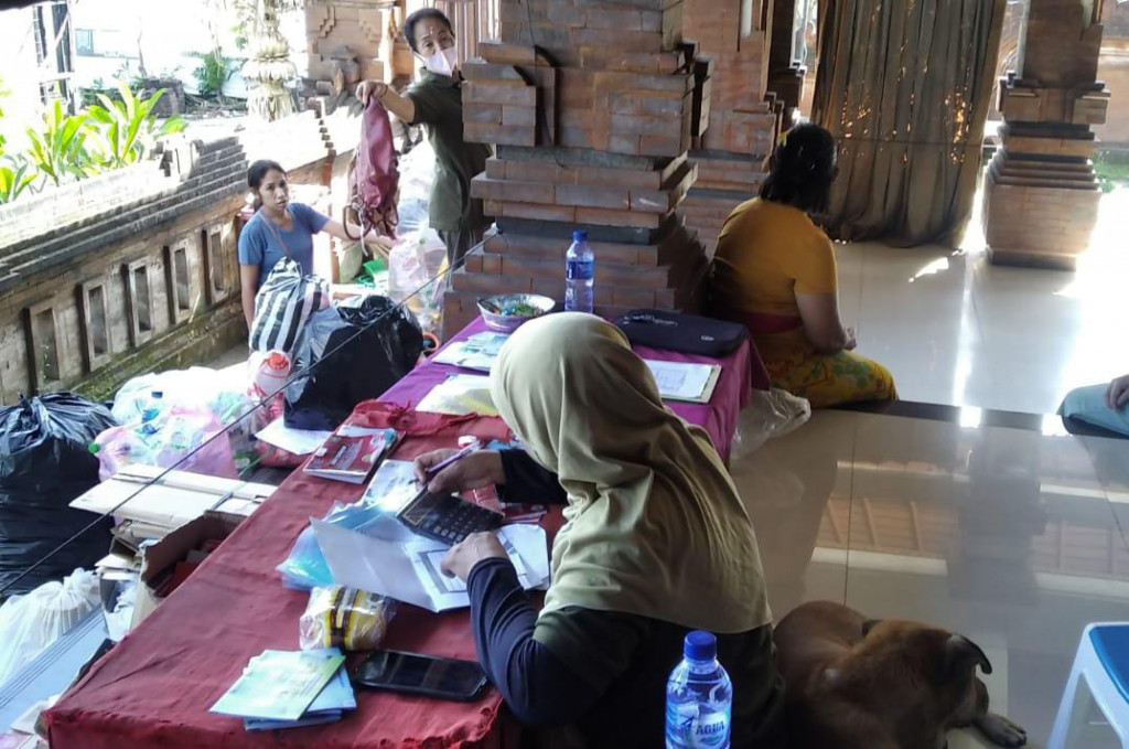 Kegiatan Bank Sampah di Banjar Campuan Asri Kauh, Dalung